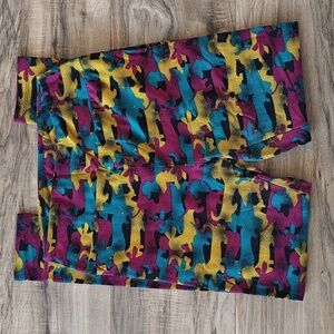 EUC Lularoe Tricolor Dachshund Print One Size Leggings